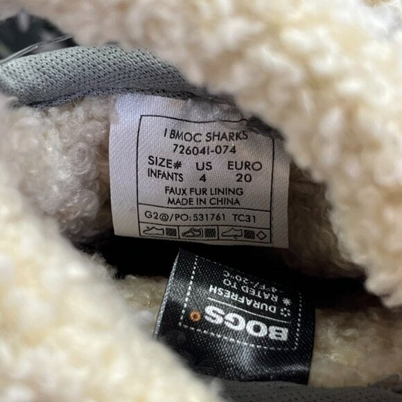 BOGS - B-Moc Sharks Kid's Snow Boots Infants Size 4 Winter Snow Outdoors - Picture 9 of 11